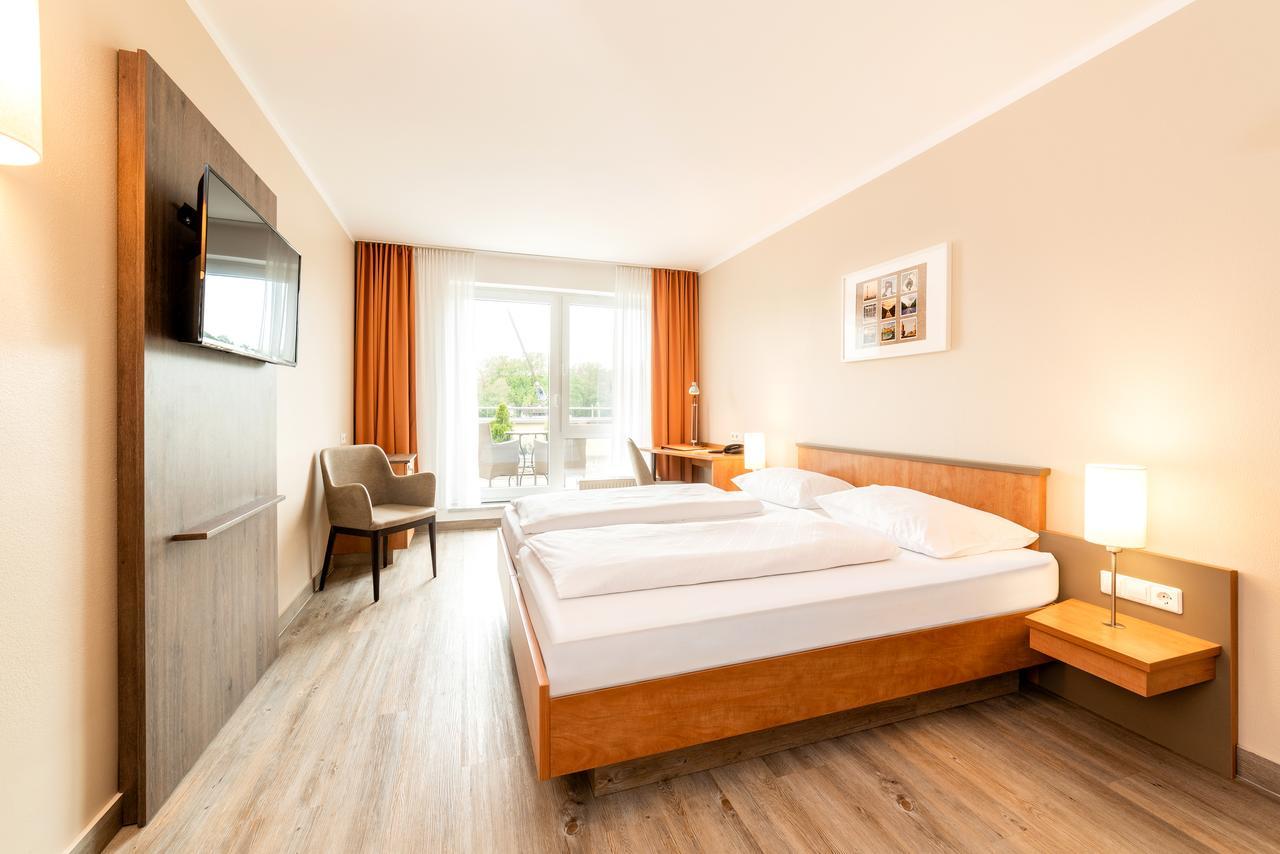 Comfort Double Room with River View and Balcony