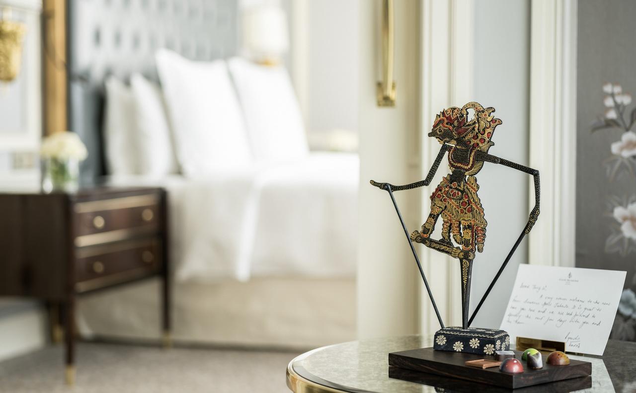 Premier King Suite