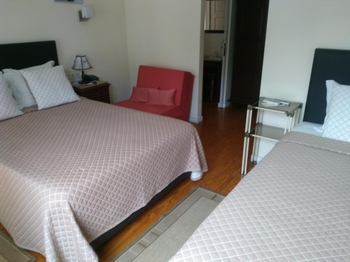 Economy Triple Room