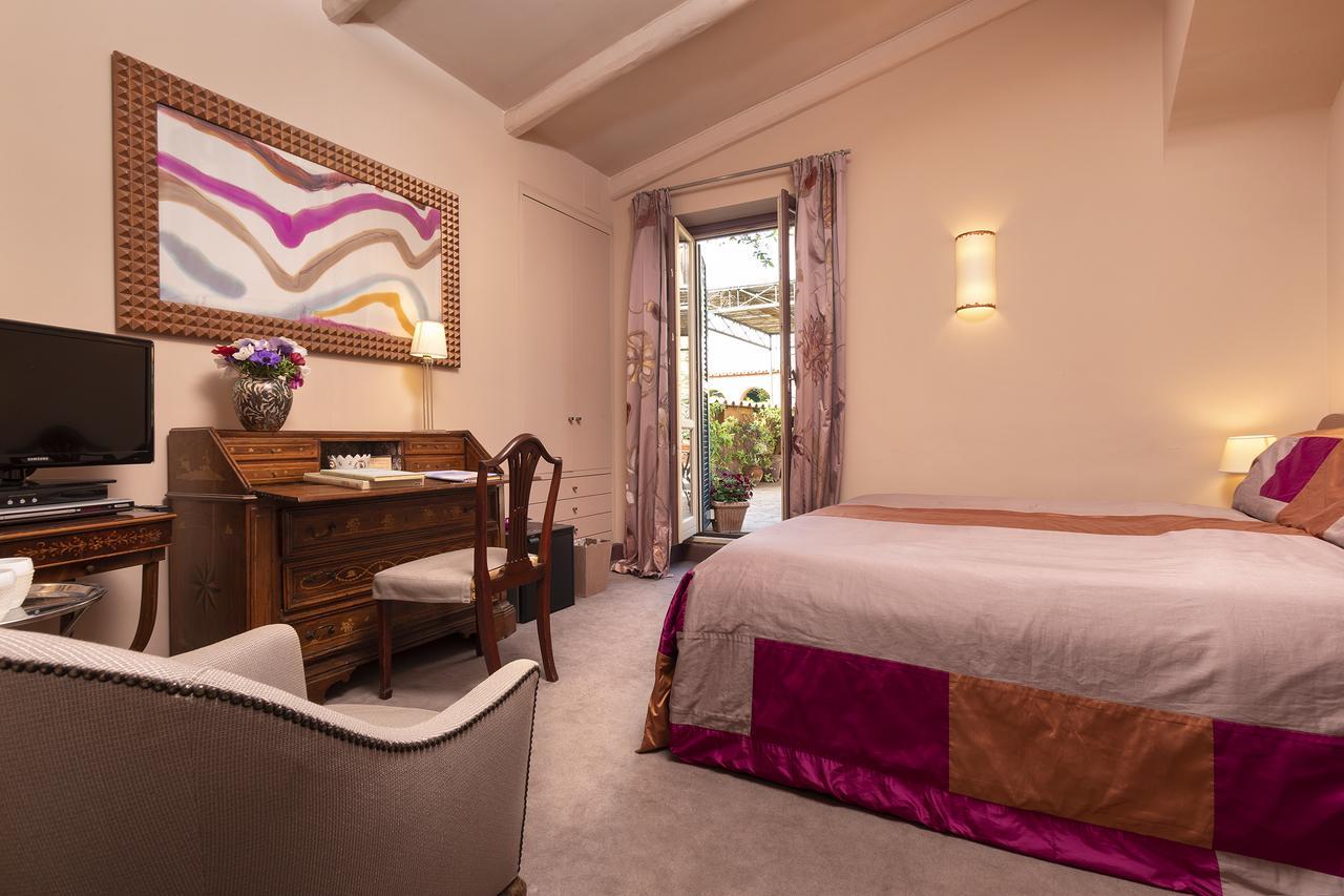Deluxe Double or Twin Room with Terrace