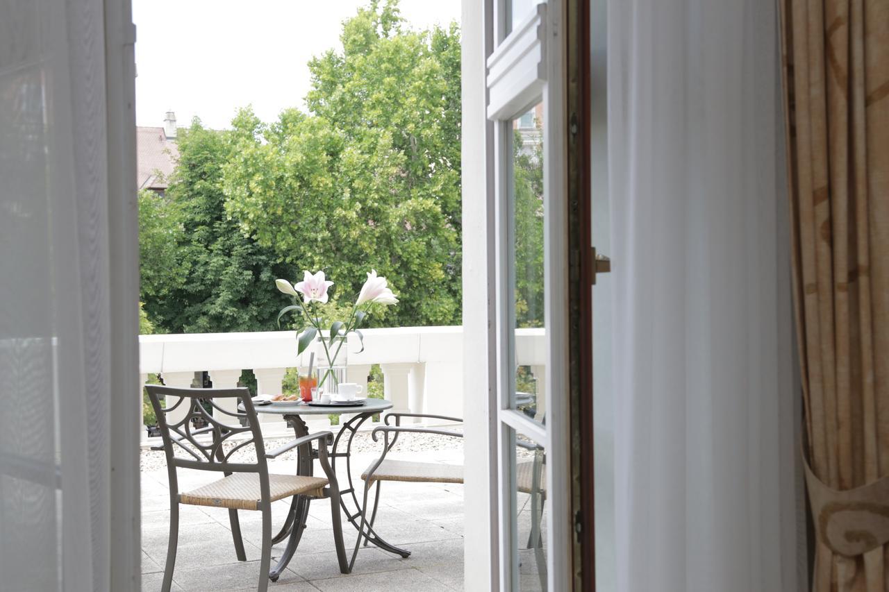 Premium Room with Terrace and View
