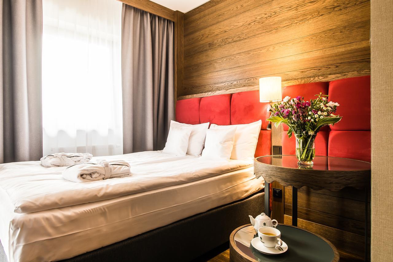 Classic Economy Room