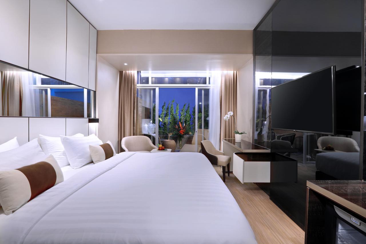 Cabana Suite