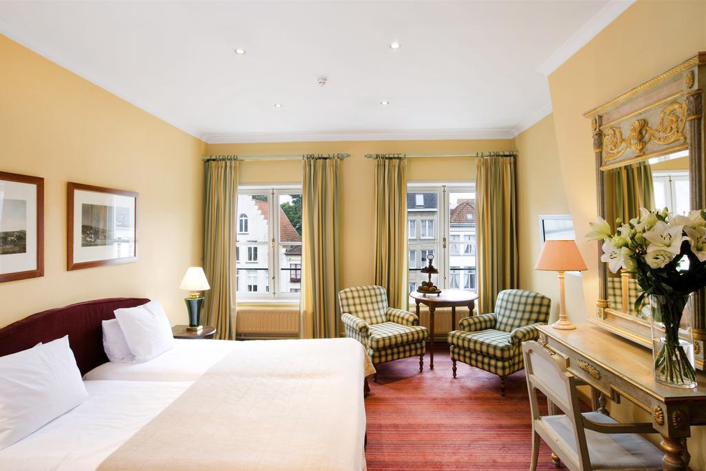 Comfort Double Room with Canal View