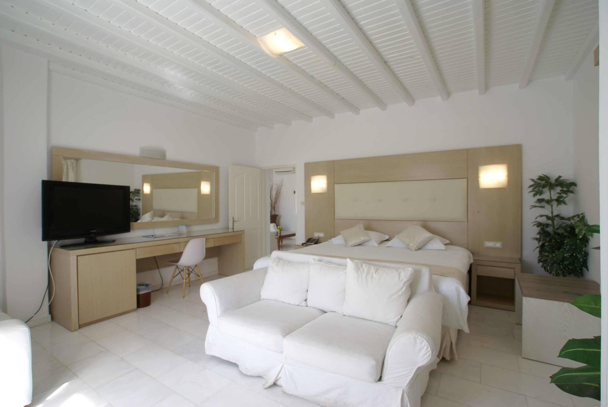 King Suite with Balcony