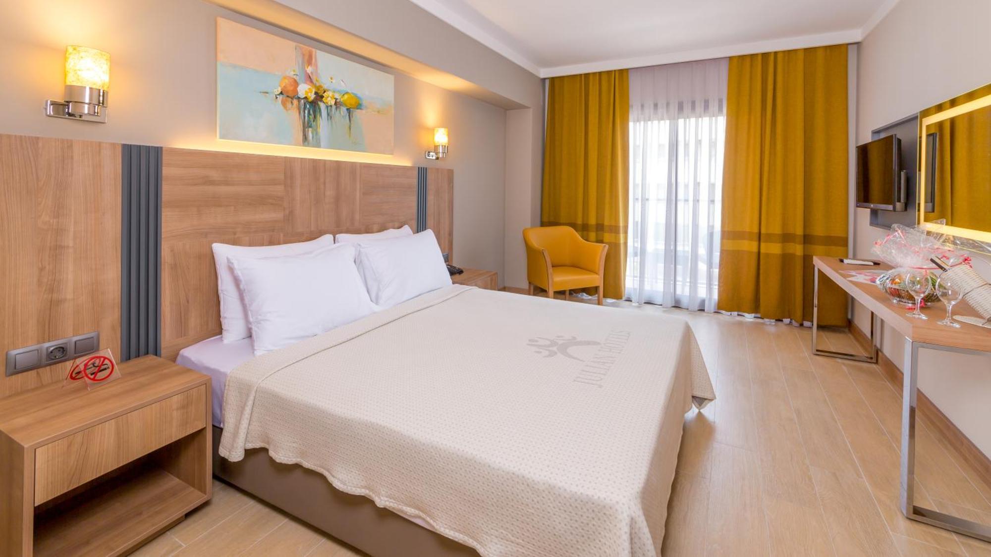 Classic Triple Room