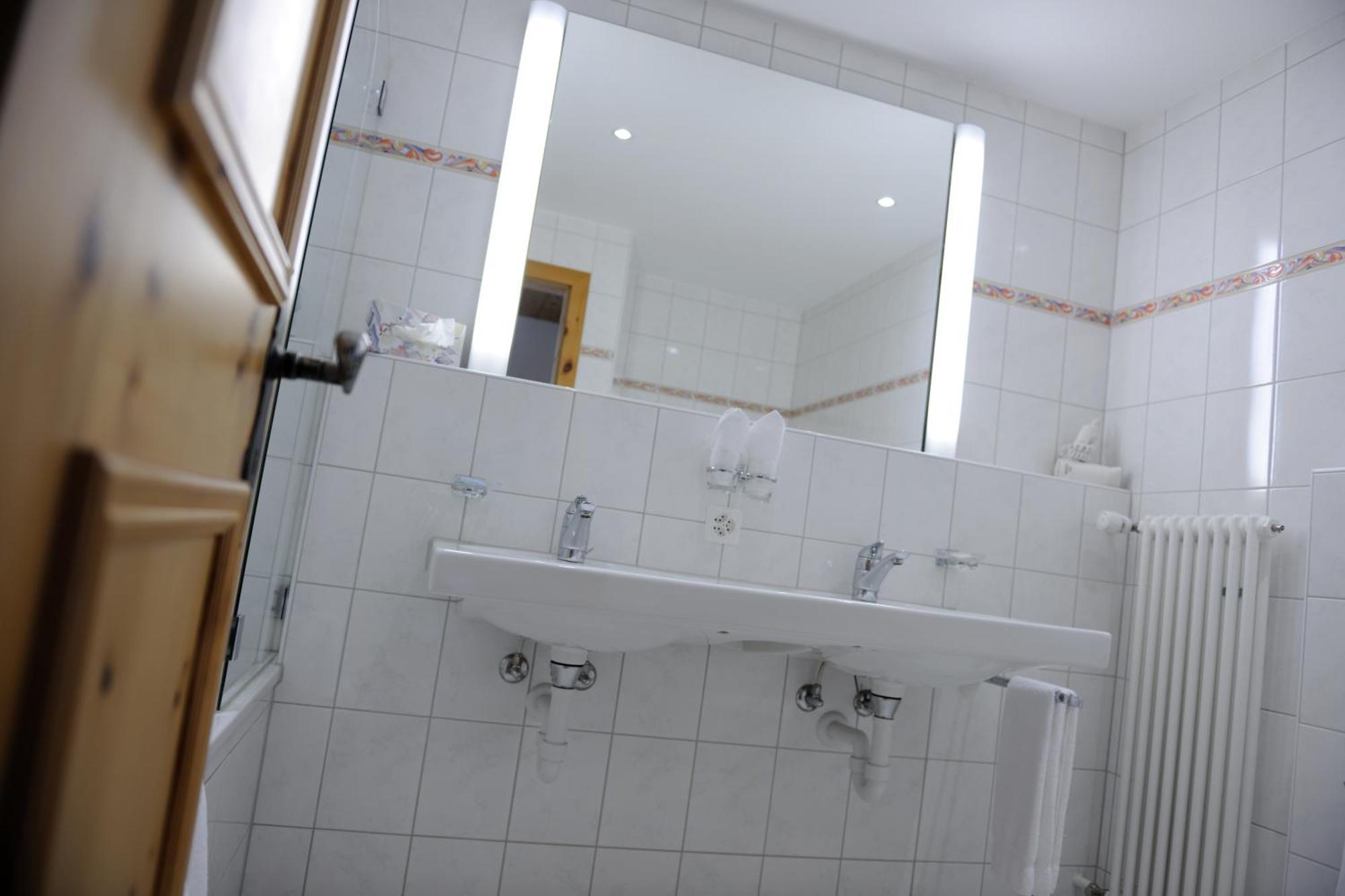 Double Room Deluxe Arve