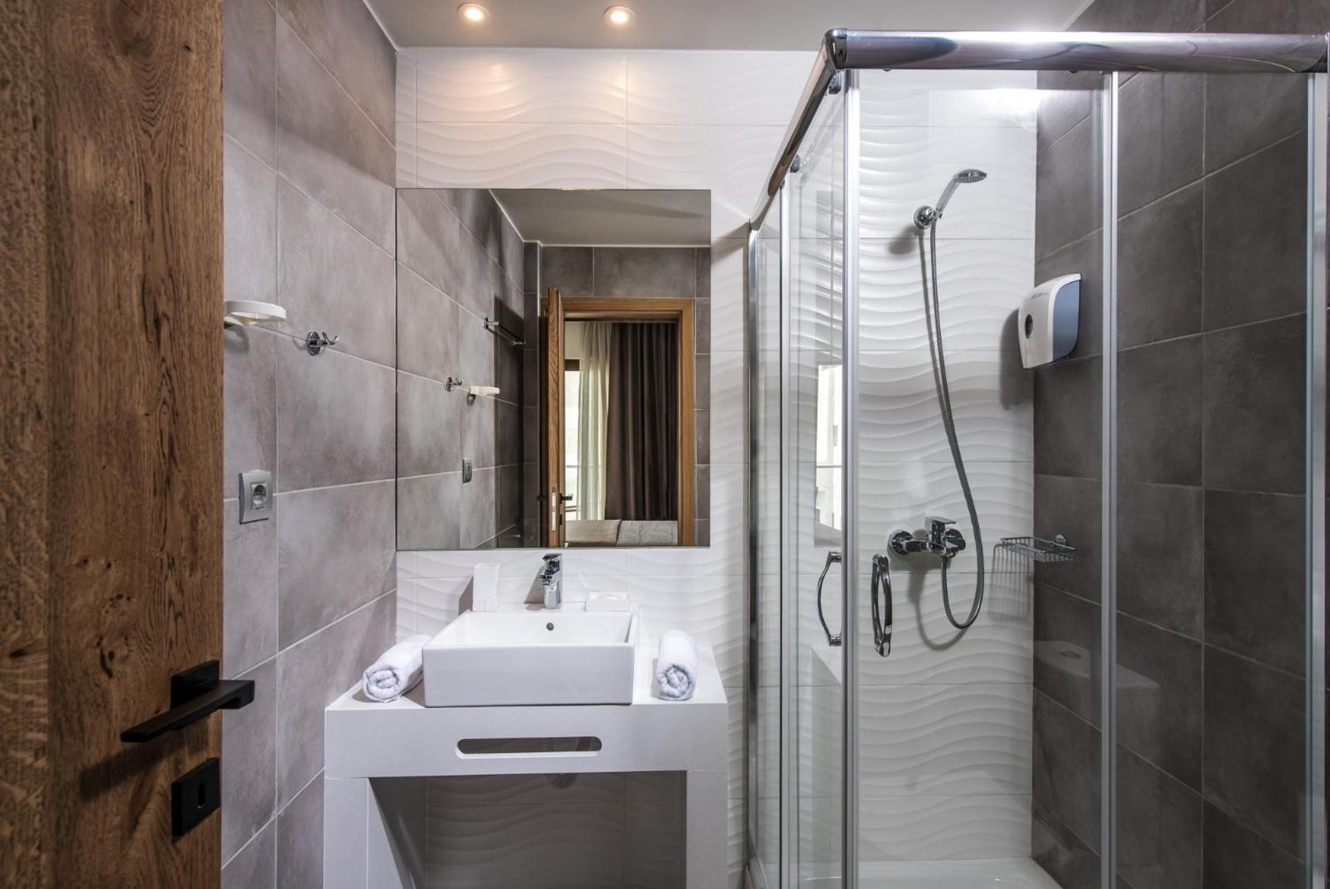 Classic Double Room with City View