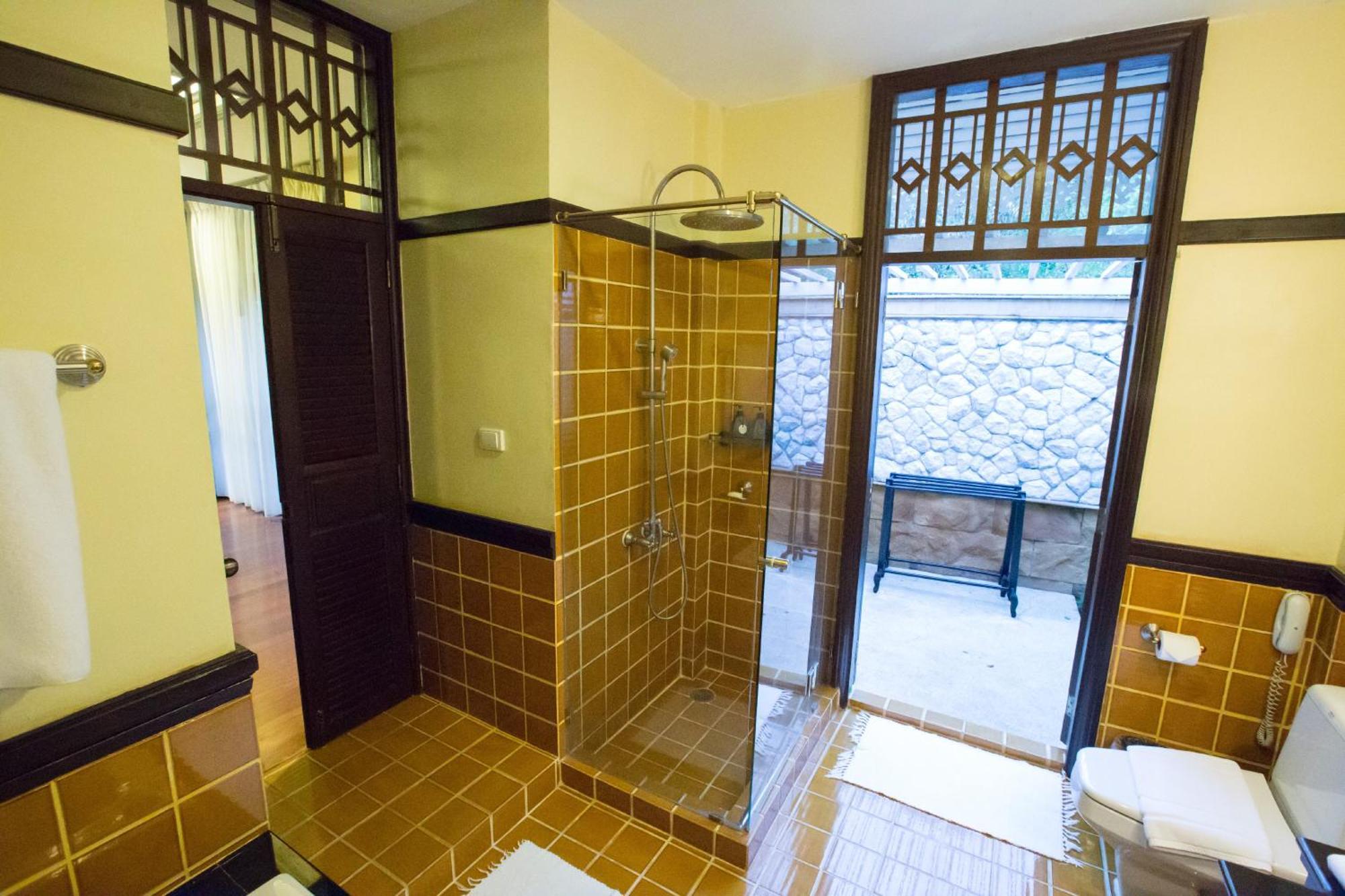Two-Bedroom Villa with Pool View
