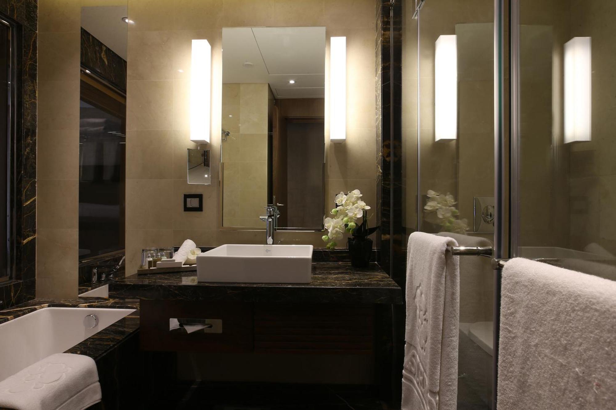 2 Bedroom Glory Family Sea View Suite