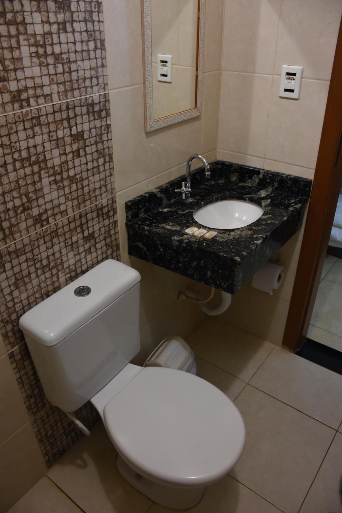 Suite (5 Adults)