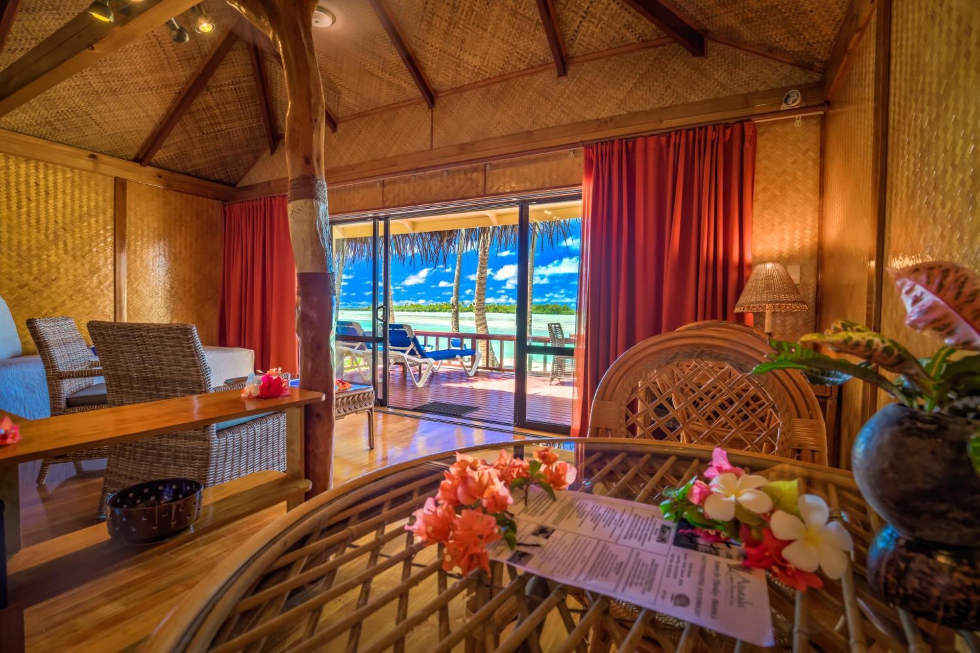Deluxe Bungalow  - Beach Front