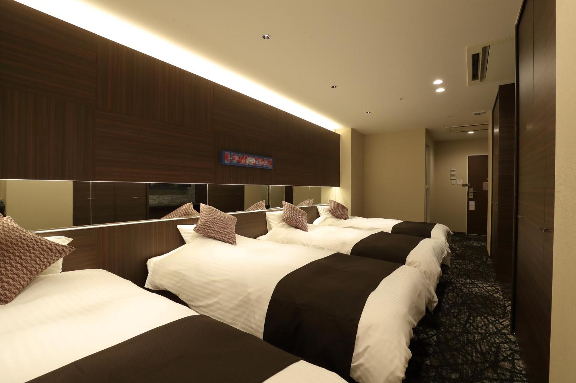 Quadruple Room - Non-Smoking