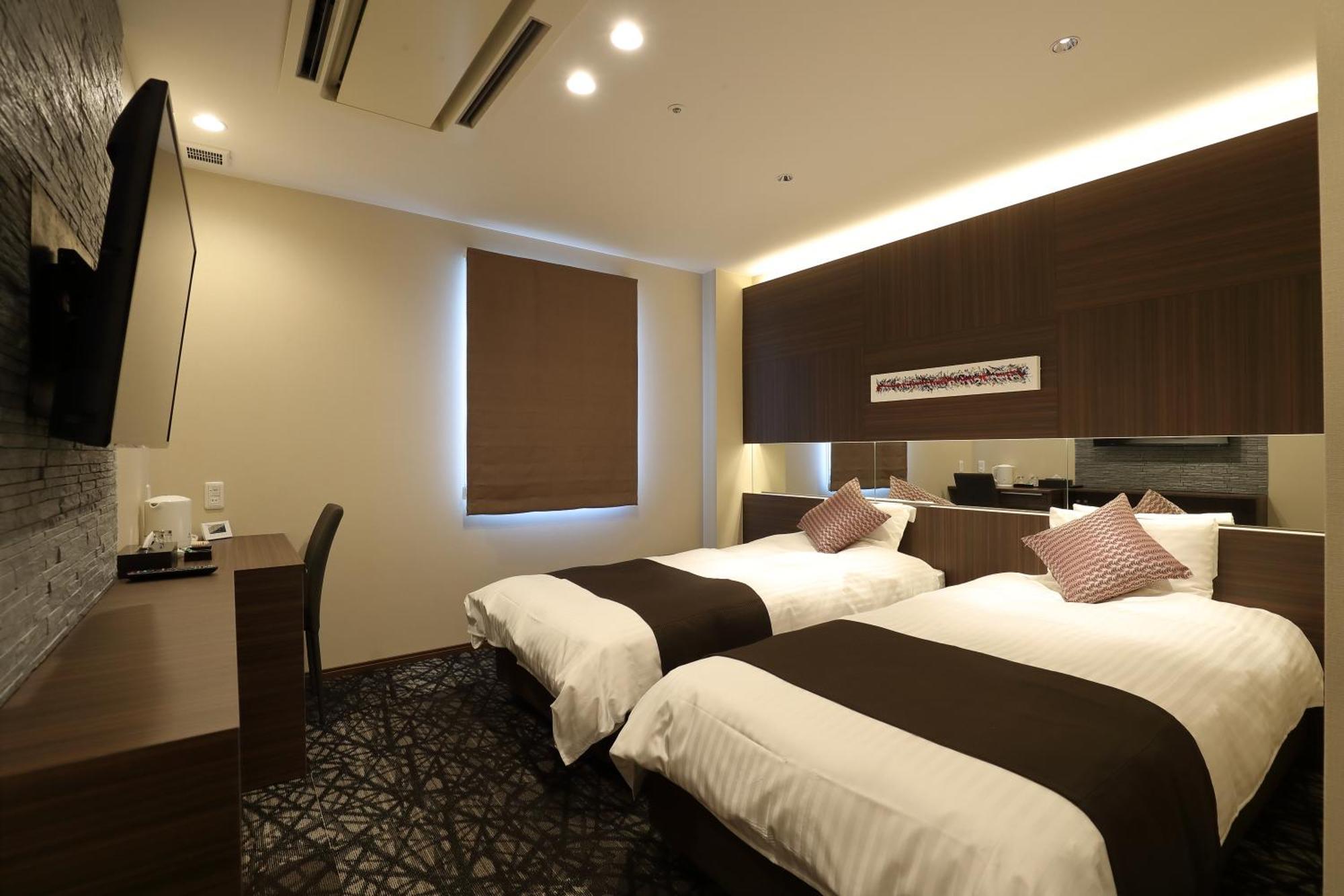 Twin Room - Non-Smoking