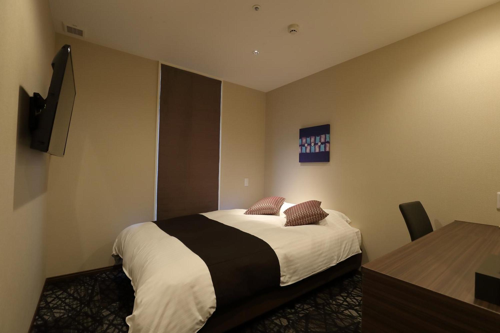 Double Room - Non-Smoking