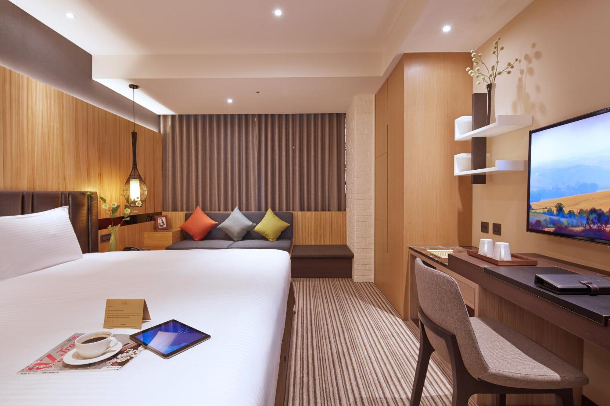 Deluxe Double Room with Bath