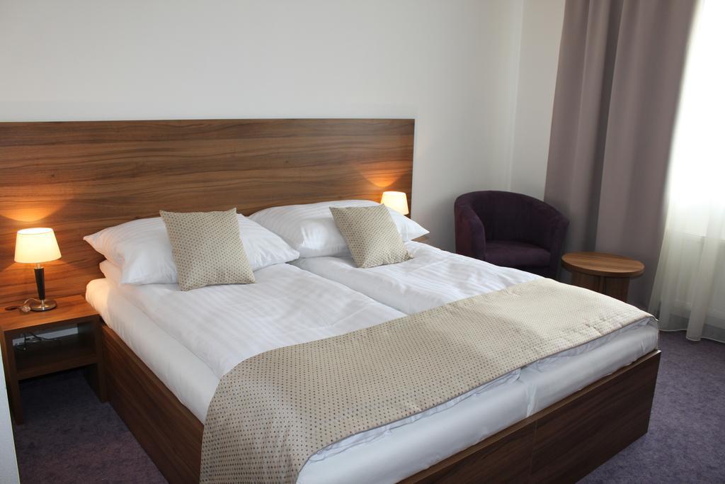 Suite with Free Mini-bar