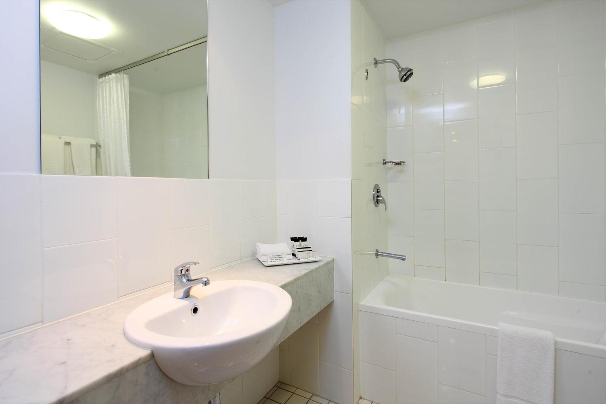 Deluxe 1 Bedroom Apartment