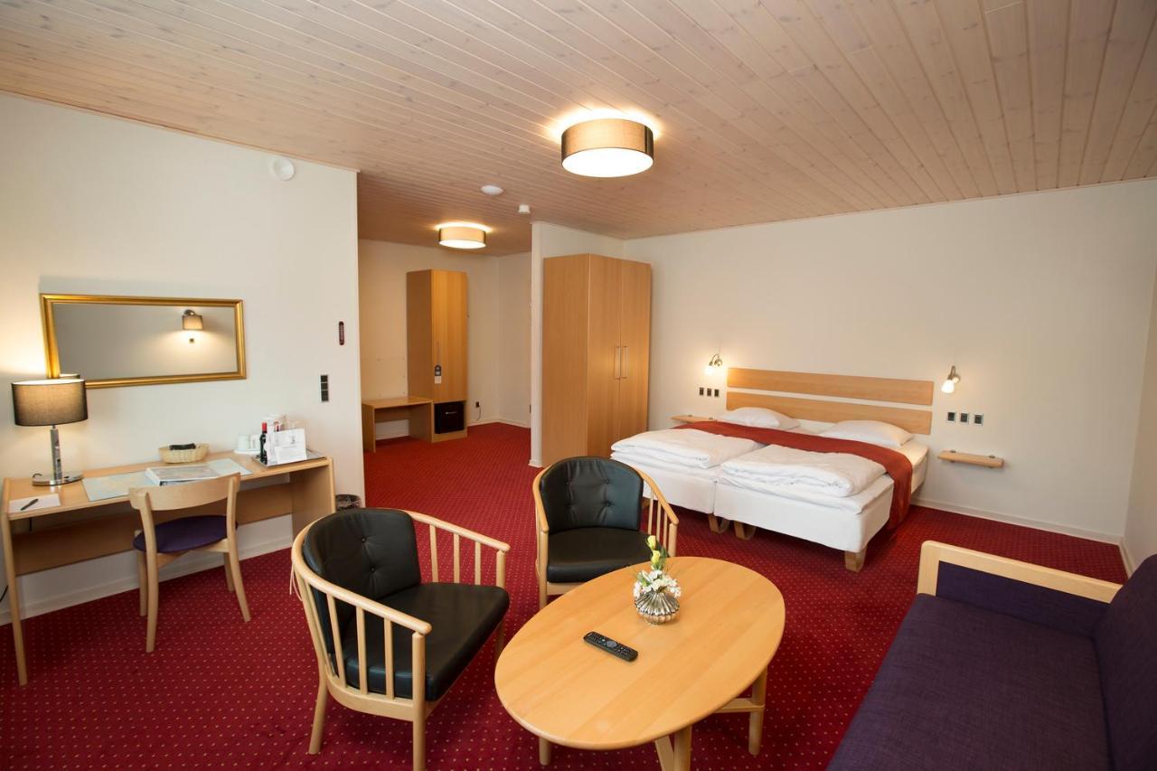 Large Double Room