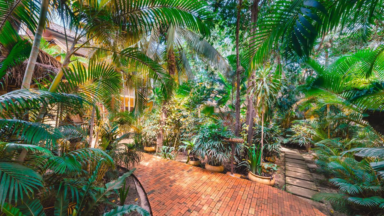 Deluxe Double or Twin Room with Garden View