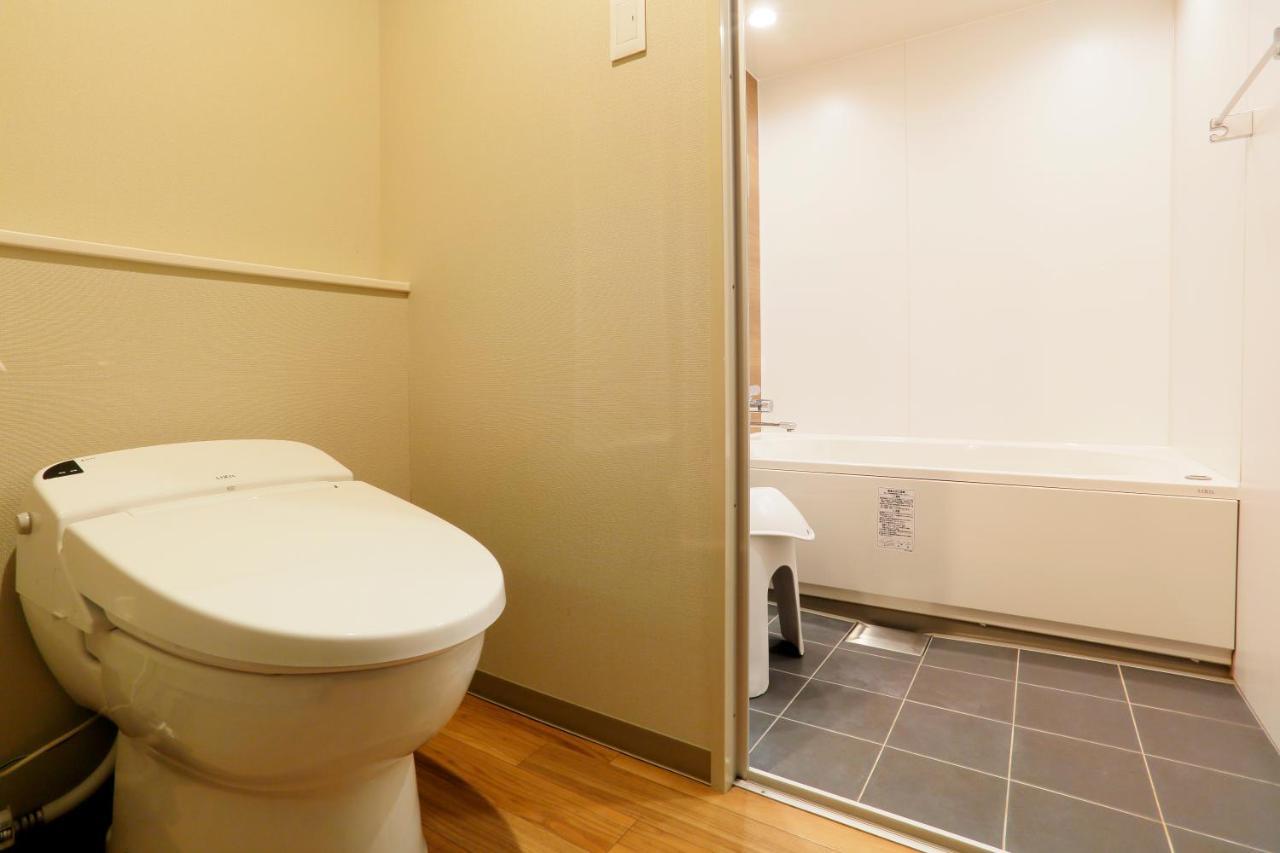 Premier Twin Room - Non-Smoking