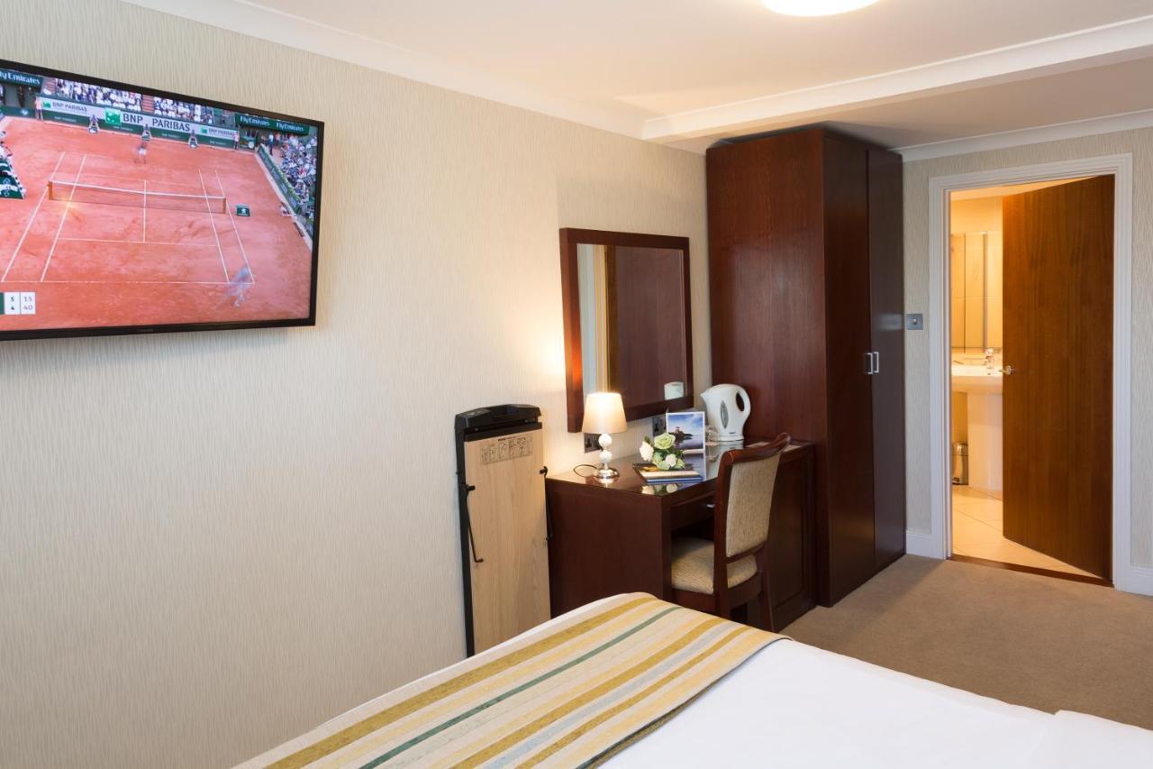 Junior Double Room