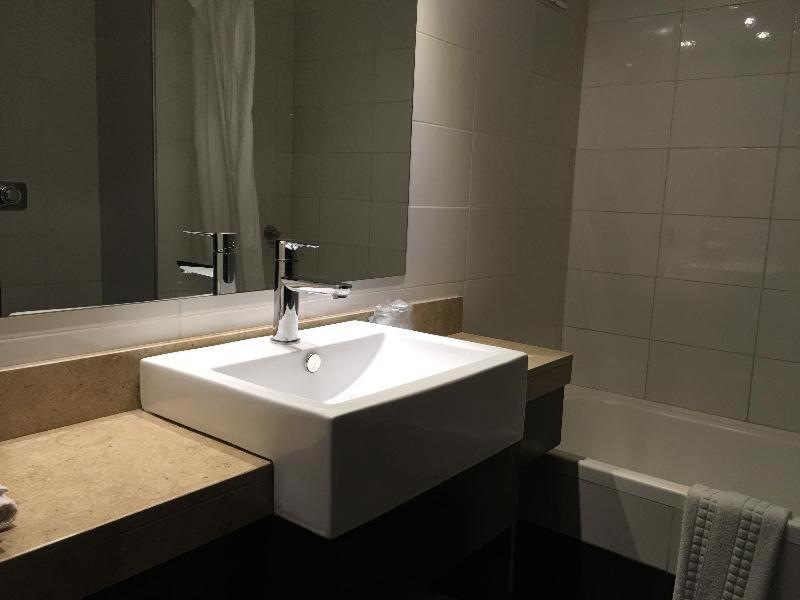 Basic Triple Room