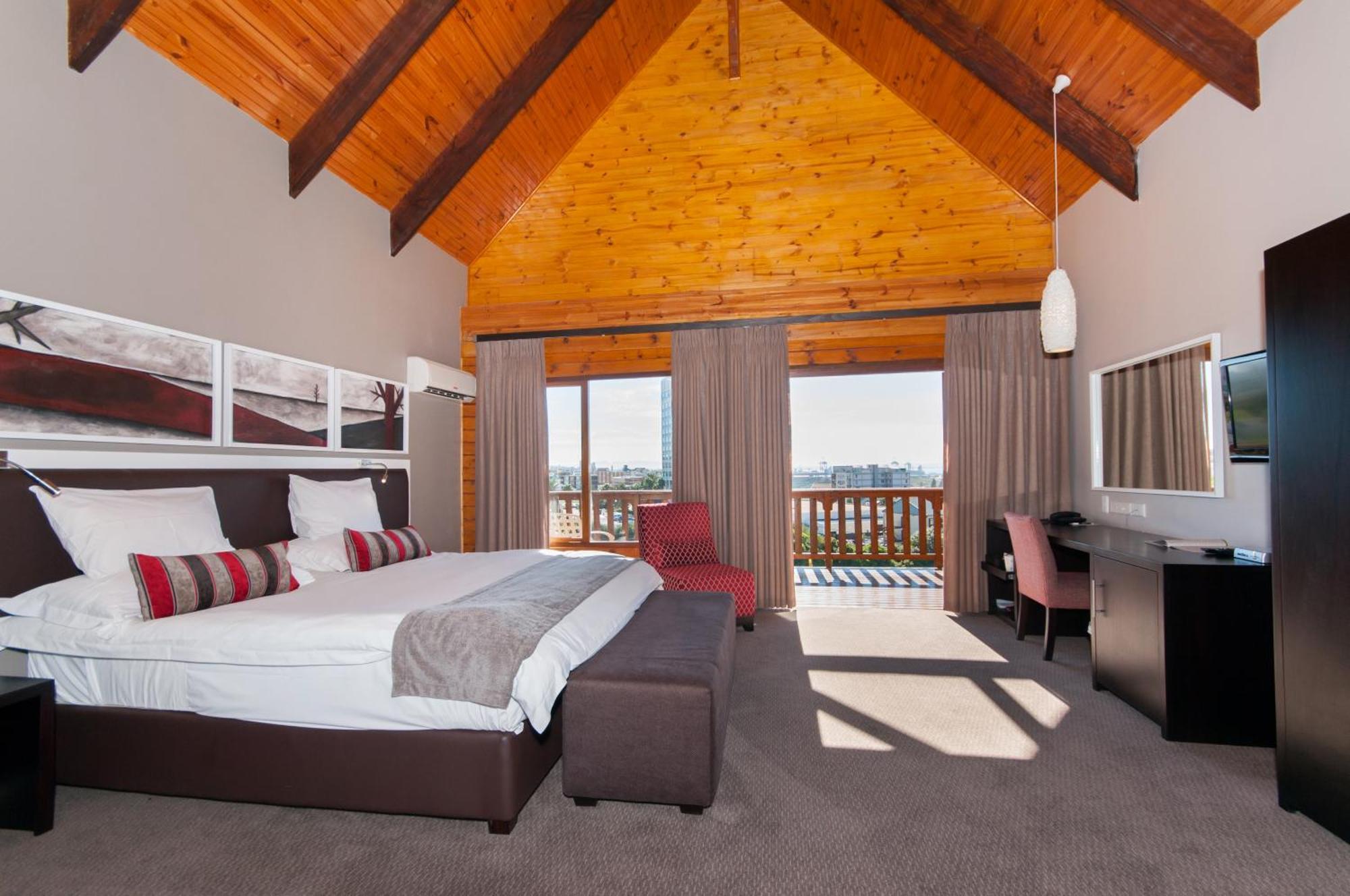 Executive Corporate Suite