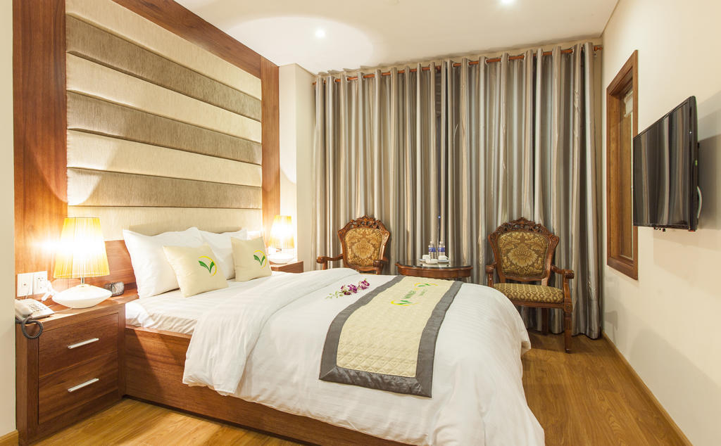 Suite with City View