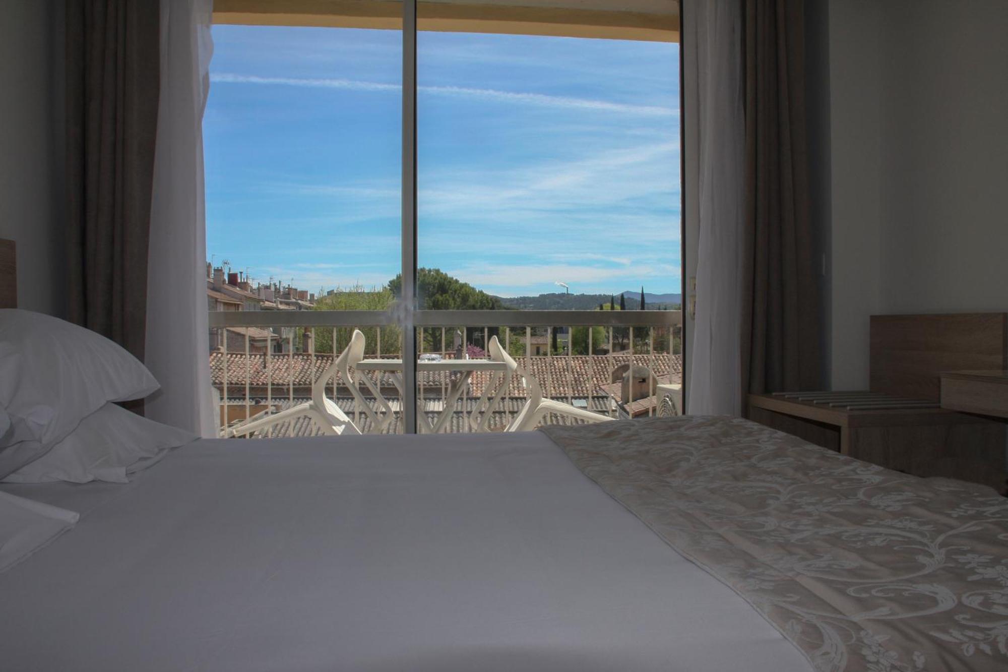 Standard Double Room Courtyard Side