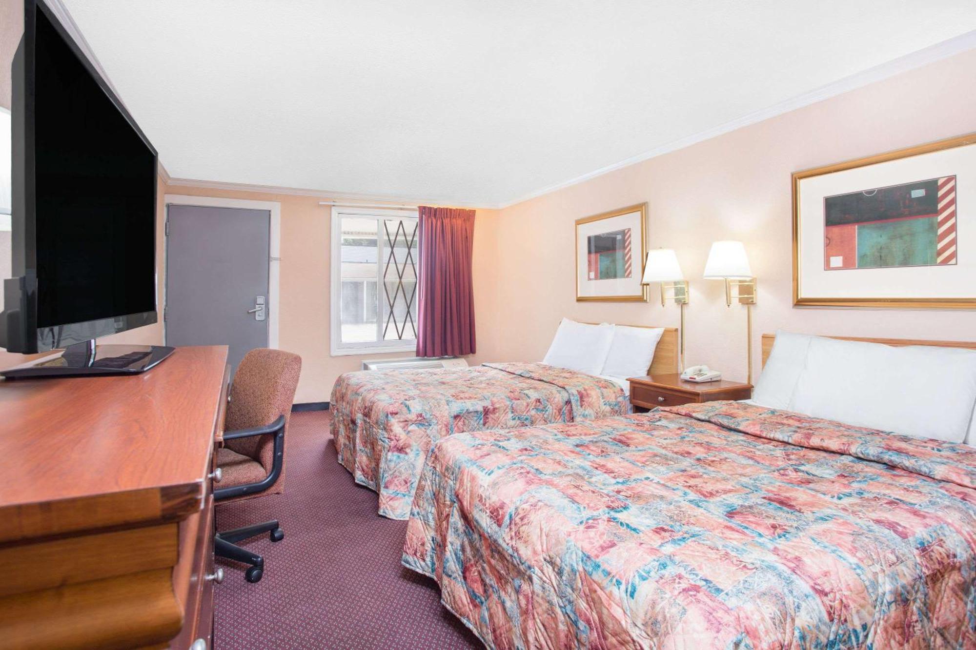 Double Room - Disability Access/Non-Smoking