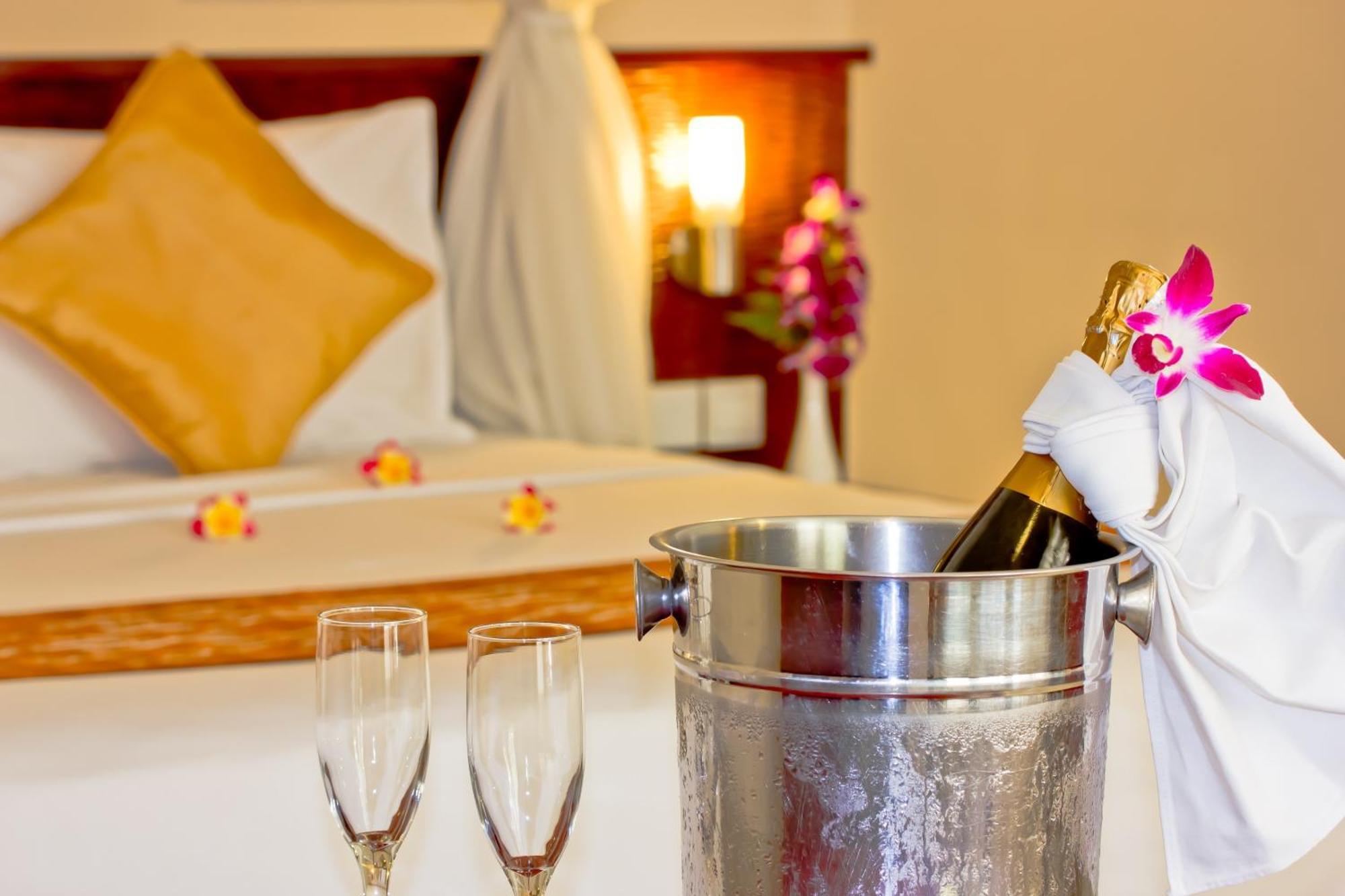 Suite with Pool View