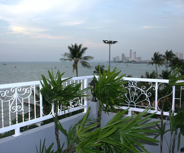 Grand Deluxe Double Room
