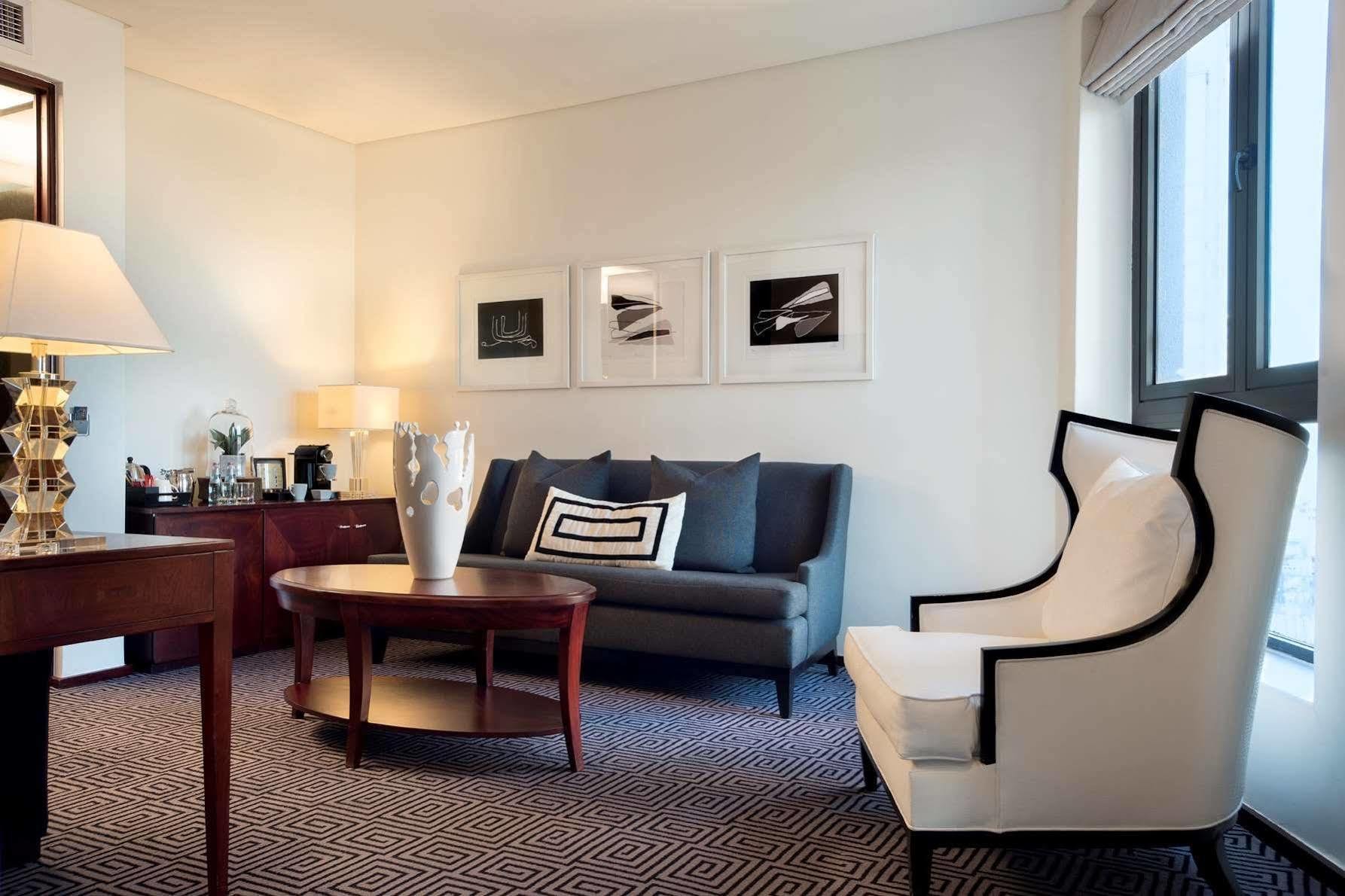 Junior King Suite