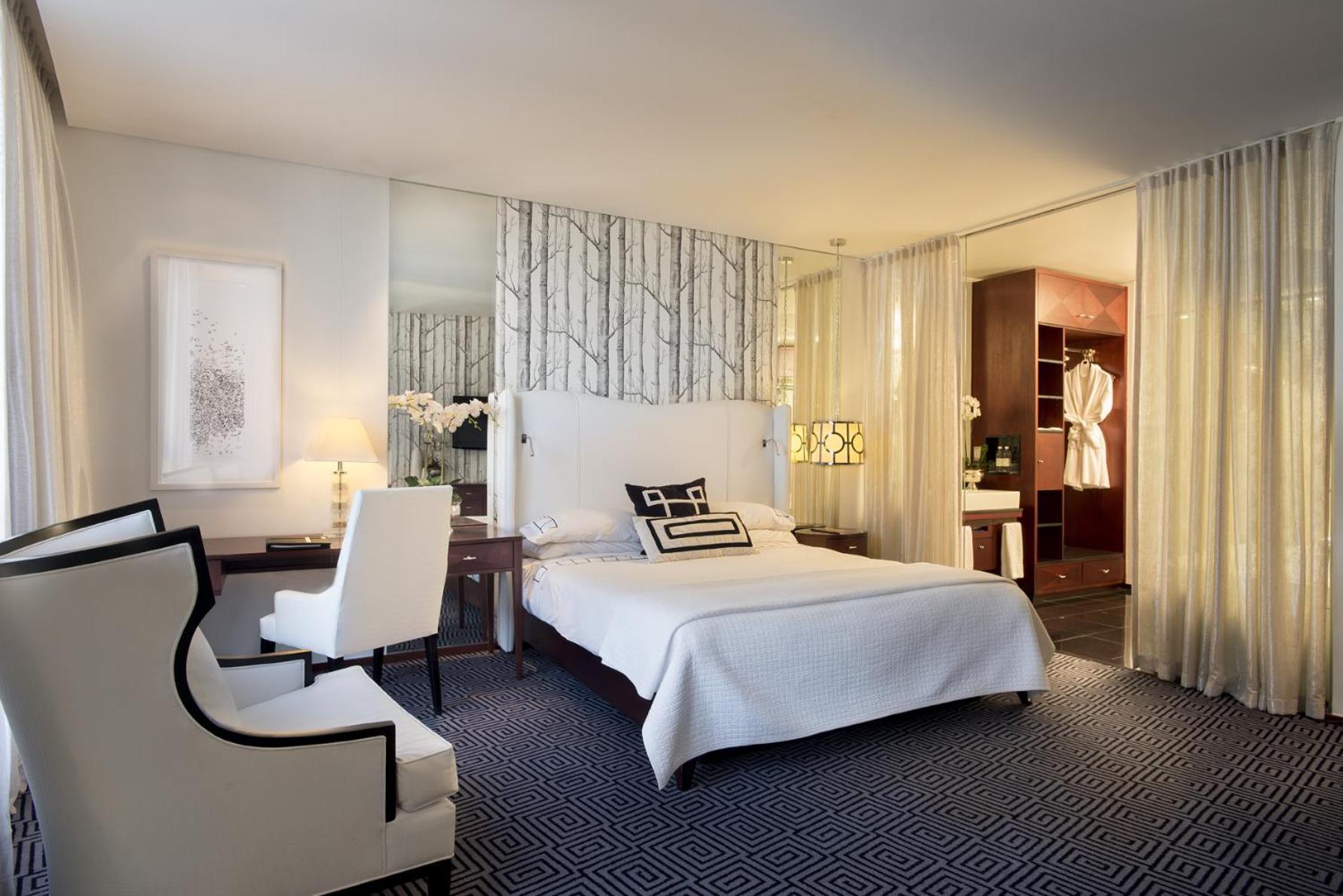 Executive King Room