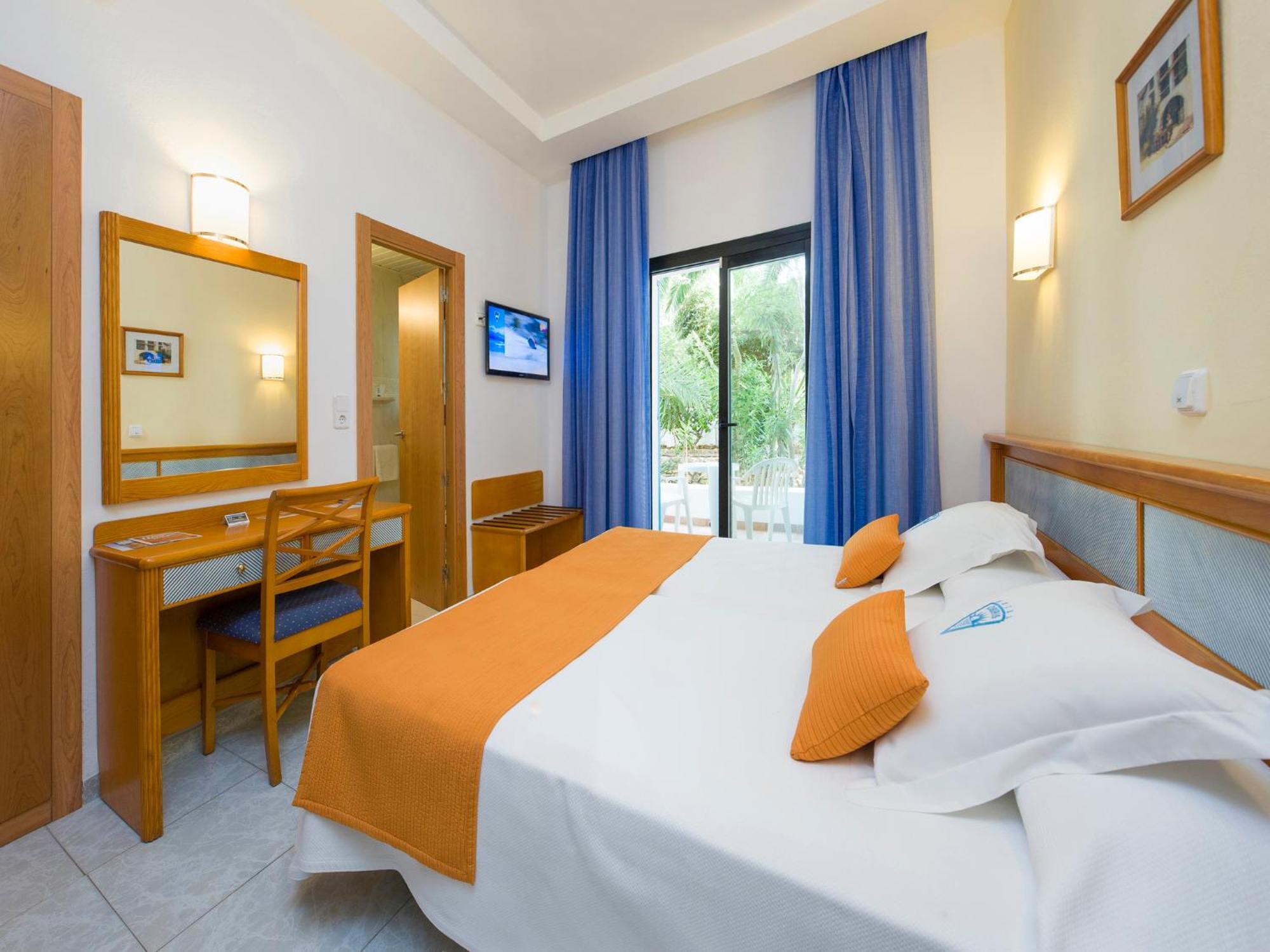 Economy Twin Room Ground Floor