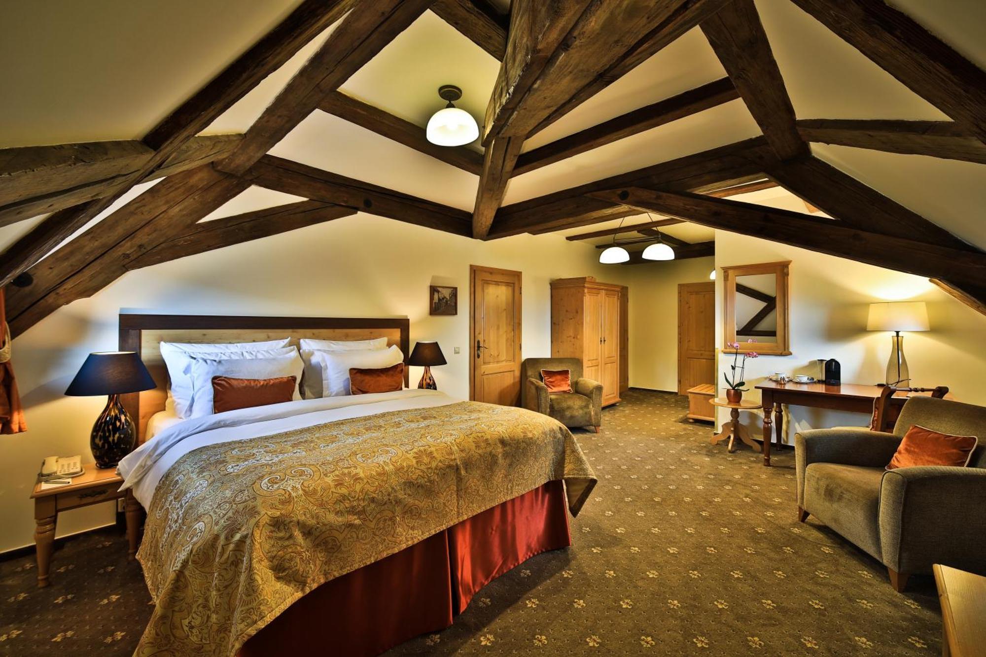 Grand Deluxe Double Room