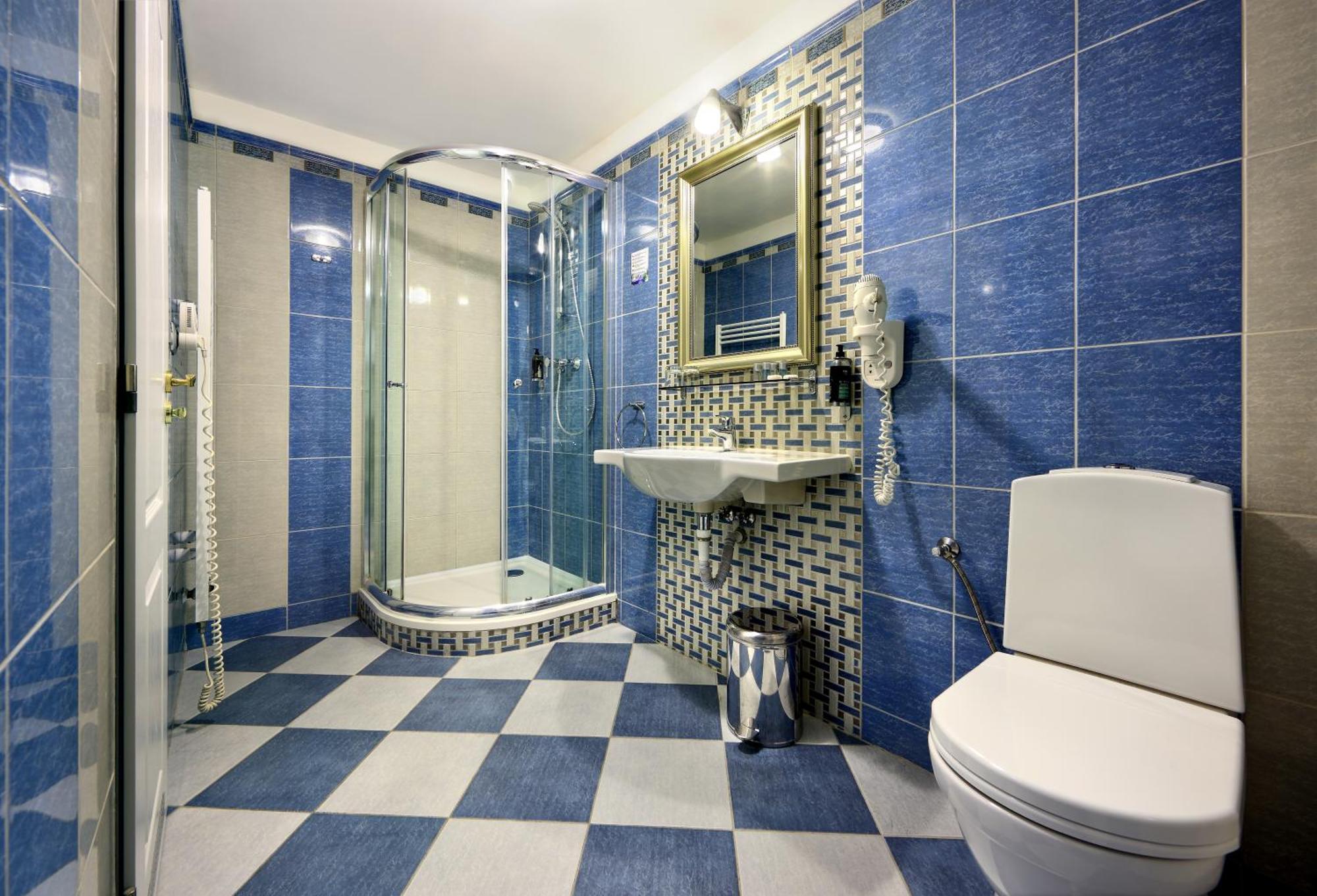 Suite (4 Adults)