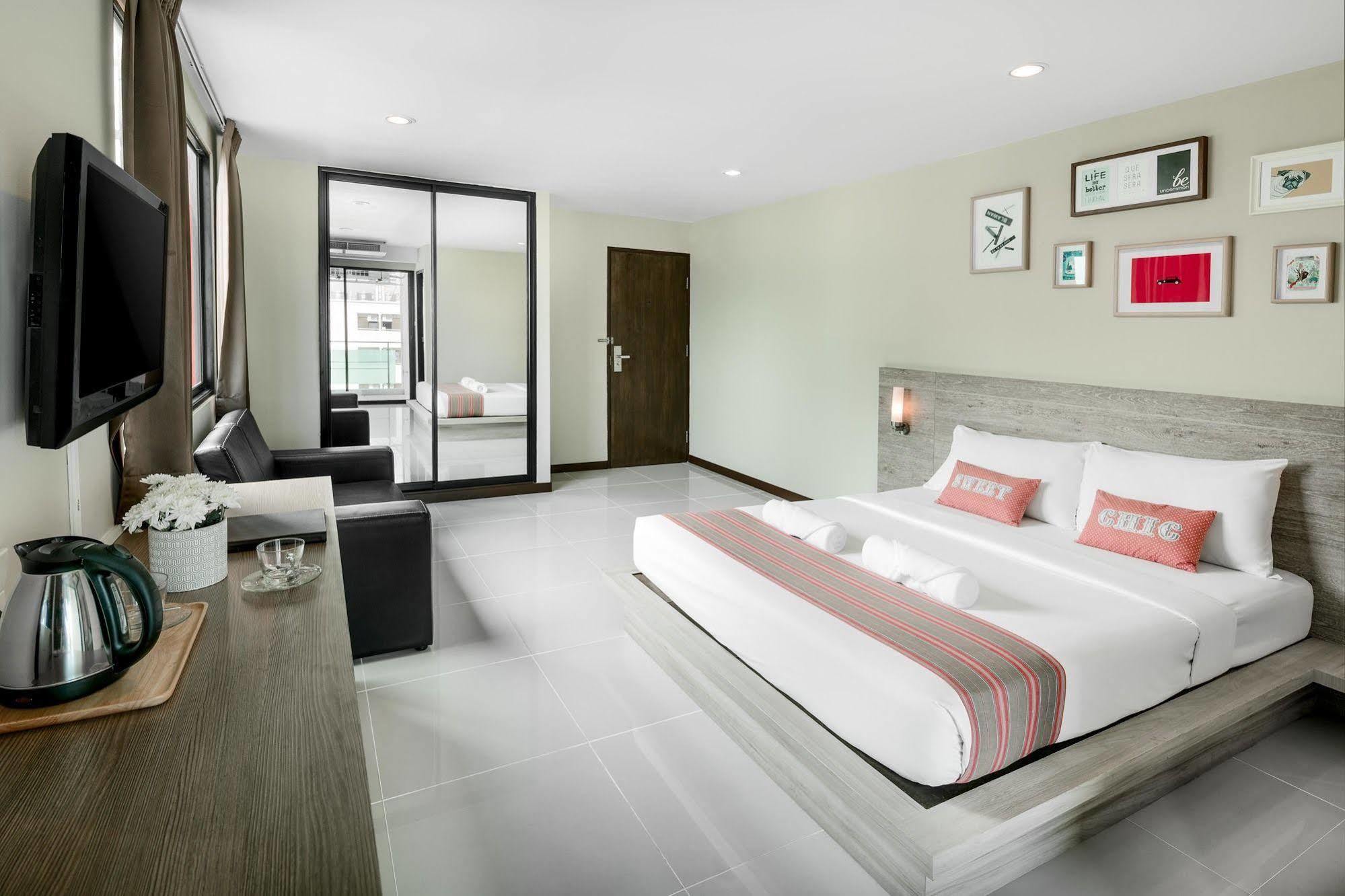 Superior Double Room with Balcony