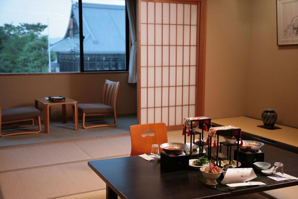 Japanese-Style Room