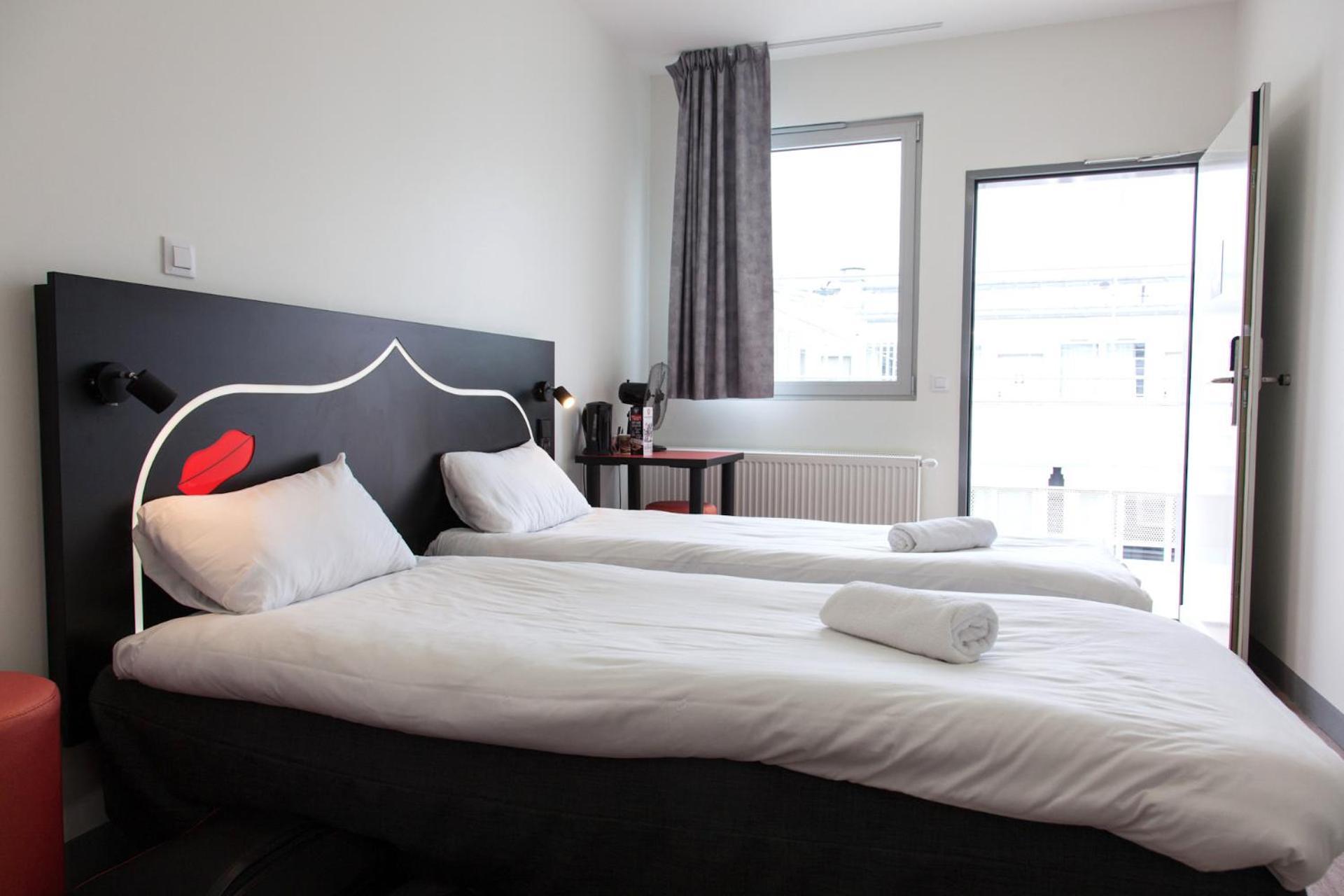 Twin Room with Private Bathroom