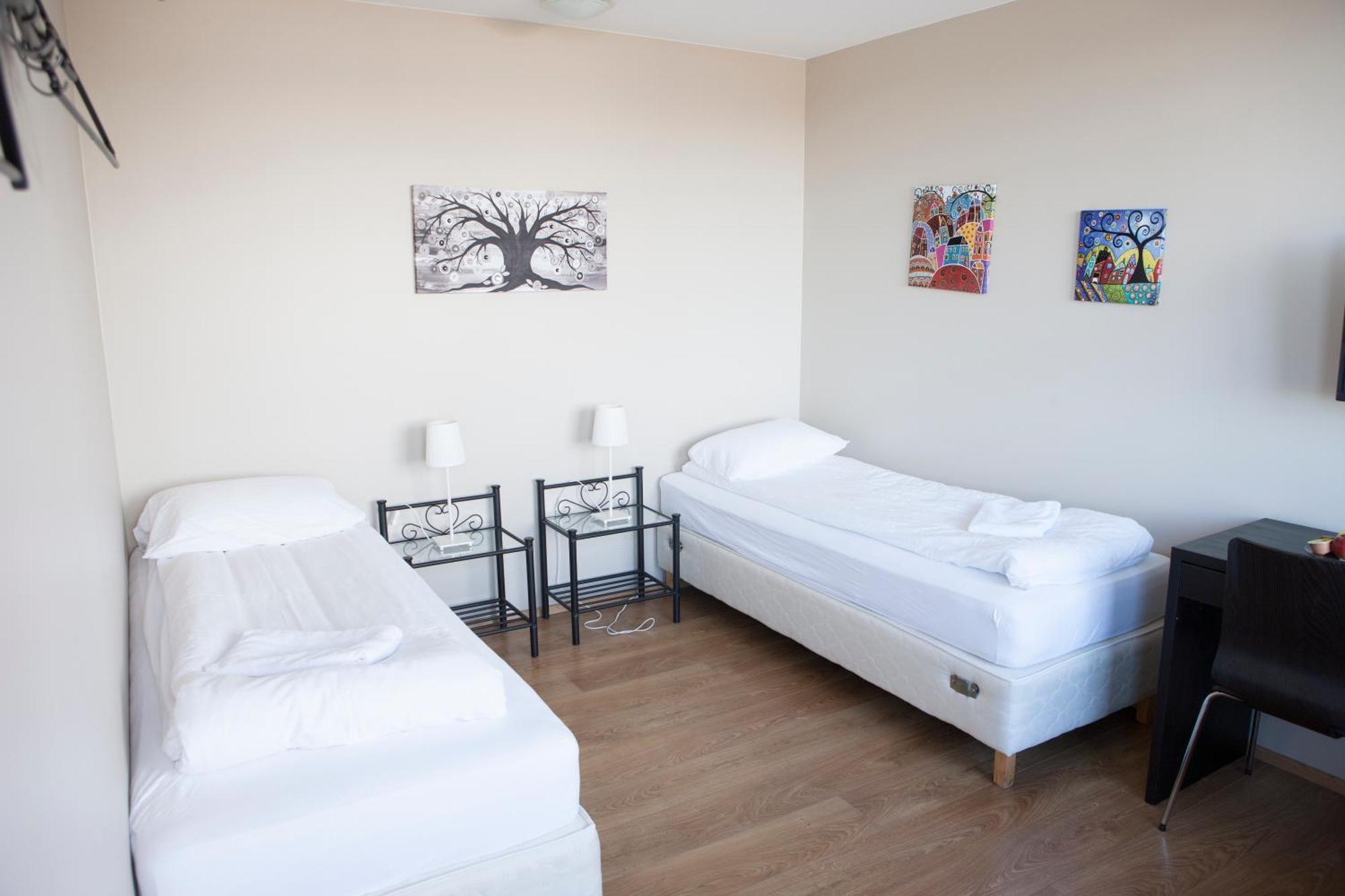 Twin Room with Shared Toilet
