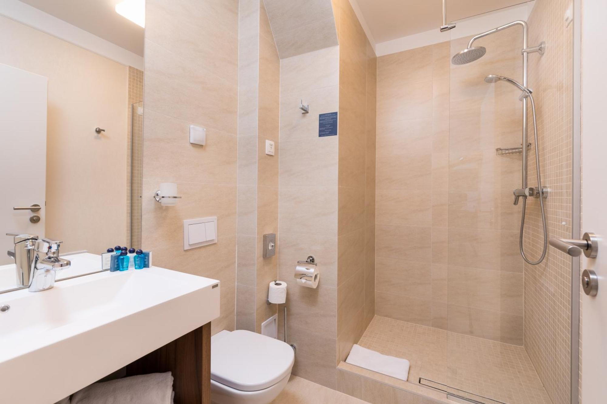 Deluxe Room with Balcony
