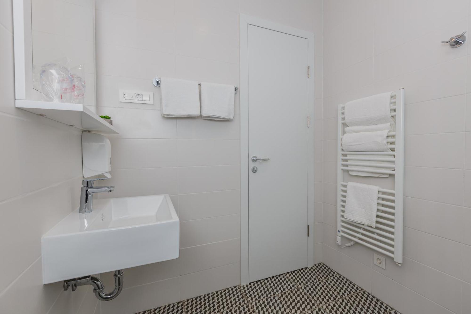 Double or Twin Room with Sea View