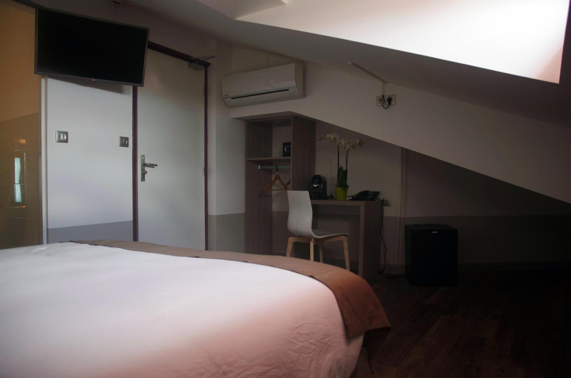 Small Double Room