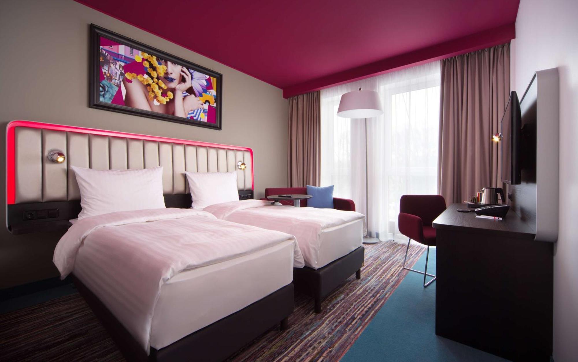 Standard Room with Old Town View