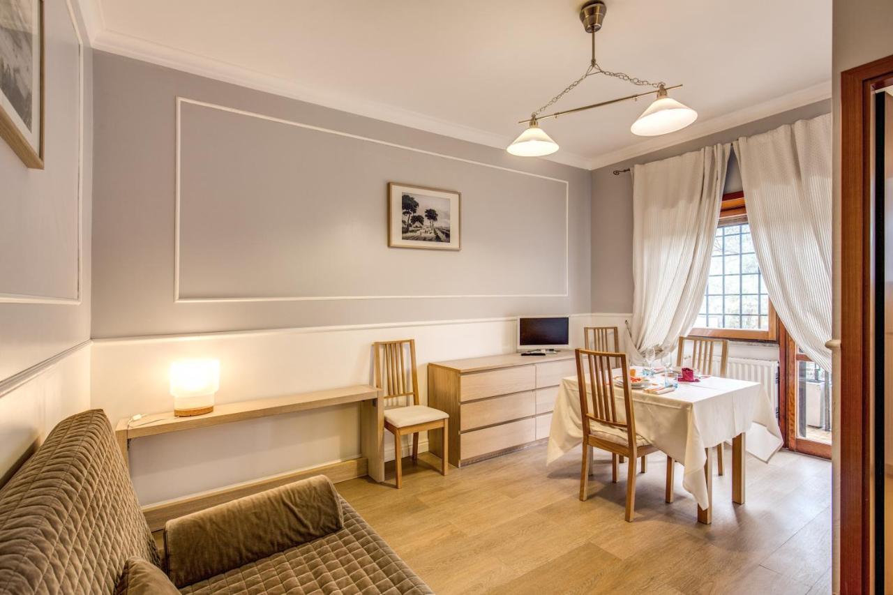 Triple Room with Balcony