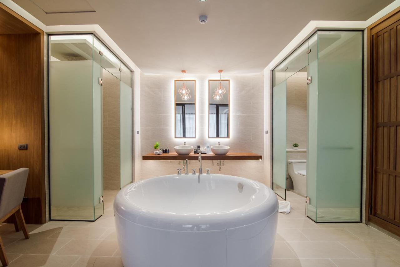 Two-Bedroom Family with Private pool