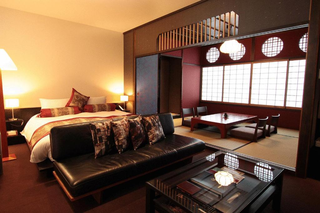 Japanese-Style Junior Suite