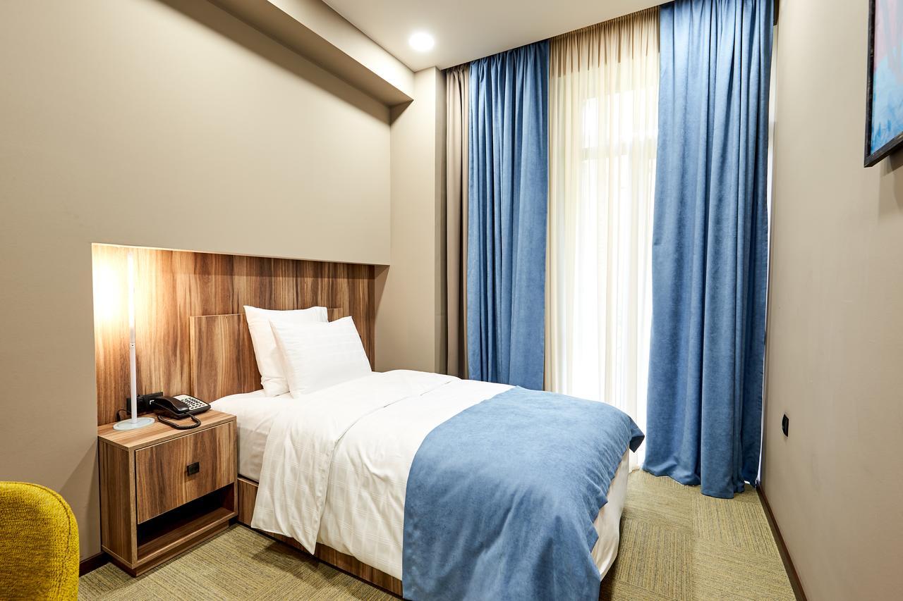 Economy Single Room with Balcony and Garden View